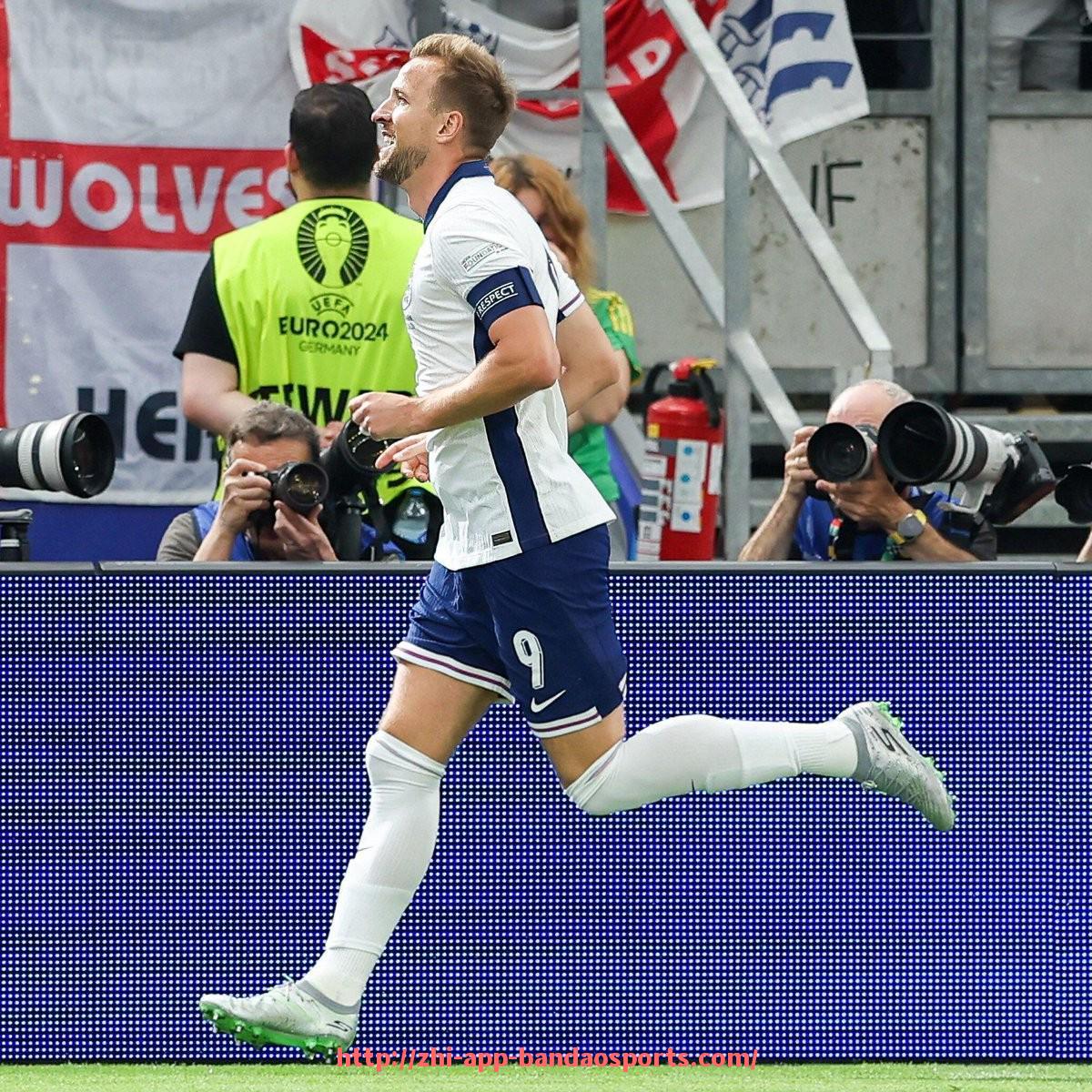 半岛体育app-西甲联赛历史冠军数的统计与各大球队成就